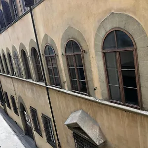https://casa-de-pepi.it-tuscanyhotel.com